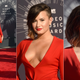 Illustration for article titled Glitter, Cleavage and Outlandish Outfits on the VMAs Red Carpet